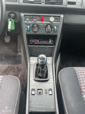 Mercedes-Benz E260 Sportline W124 - 1992