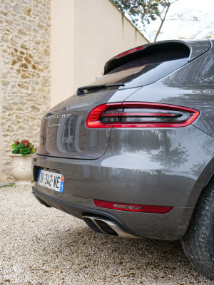 Porsche Macan Turbo - 2014