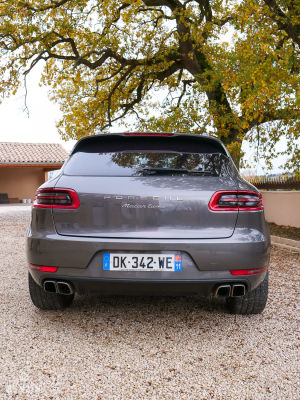 Porsche Macan Turbo - 2014