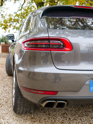 Porsche Macan Turbo - 2014