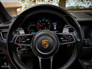 Porsche Macan Turbo - 2014