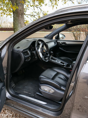 Porsche Macan Turbo - 2014