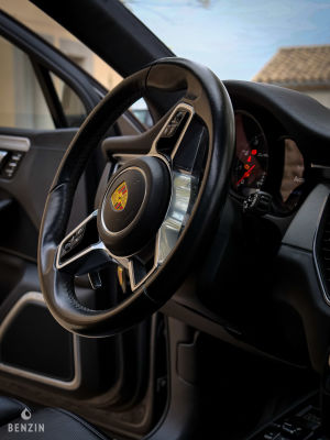 Porsche Macan Turbo - 2014