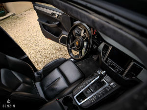 Porsche Macan Turbo - 2014