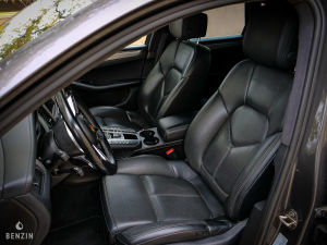 Porsche Macan Turbo - 2014