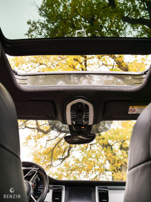 Porsche Macan Turbo - 2014