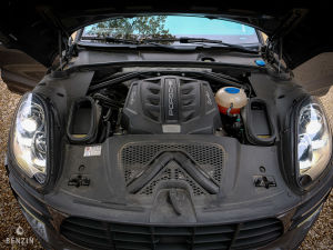 Porsche Macan Turbo - 2014