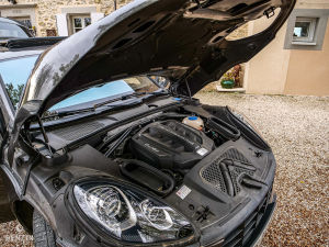 Porsche Macan Turbo - 2014