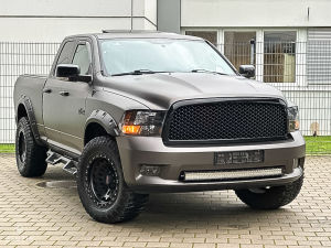 Dodge RAM 1500 - 2009