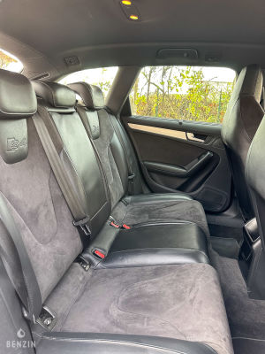 Audi S4 Avant - 2010