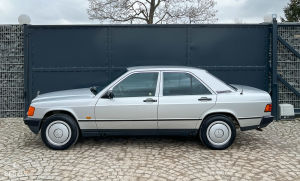 Mercedes-Benz 190E - 1987