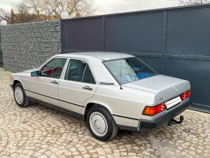 Mercedes-Benz 190E - 1987