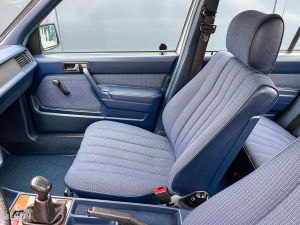 Mercedes-Benz 190E - 1987