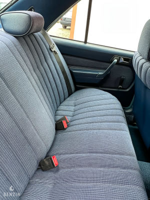 Mercedes-Benz 190E - 1987