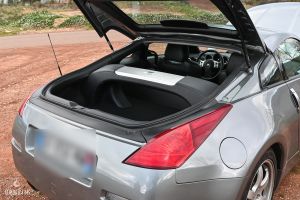 Nissan 350Z - 2004