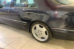 Mercedes-Benz E50 AMG W210 - 1996