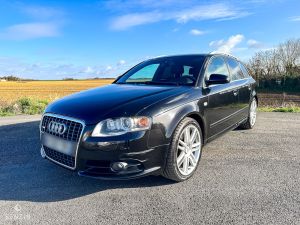 Audi A4 3.2 V6 FSI - 2005