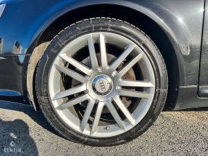 Audi A4 3.2 V6 FSI - 2005