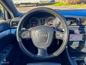 Audi A4 3.2 V6 FSI - 2005