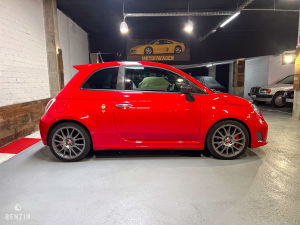 Abarth 695 Tributo Ferrari N°424/1649 - 2010