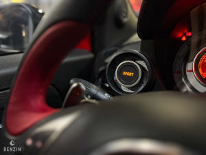 Abarth 695 Tributo Ferrari N°424/1649 - 2010