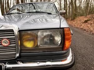Mercedes-Benz 230ce W123 - 1984