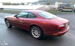 Jaguar XKR RHD - 2001