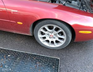 Jaguar XKR RHD - 2001