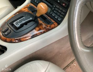 Jaguar XKR RHD - 2001