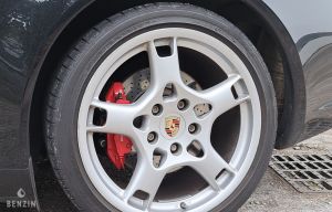 Porsche 911 type 997 Carrera S - 2005