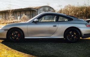 Porsche 911 type 996 Carrera 4S - 2005