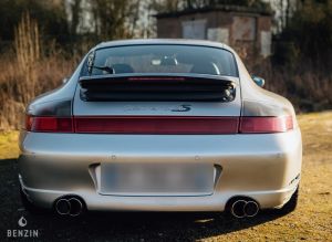 Porsche 911 type 996 Carrera 4S - 2005