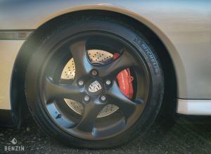 Porsche 911 type 996 Carrera 4S - 2005