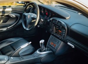 Porsche 911 type 996 Carrera 4S - 2005