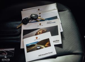 Porsche 911 type 996 Carrera 4S - 2005