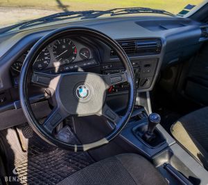 BMW 318i e30 1ère main - 1984