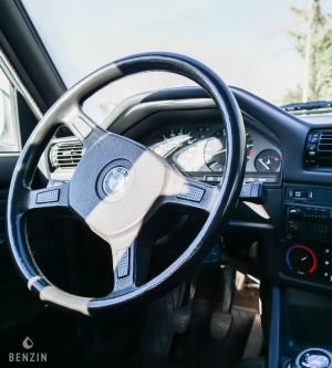 BMW 318i e30 1ère main - 1984