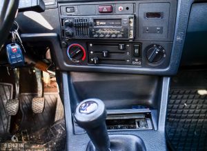 BMW 318i e30 1ère main - 1984