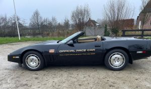 Chevrolet Corvette C4 Indy 500 Pace Car - 1986