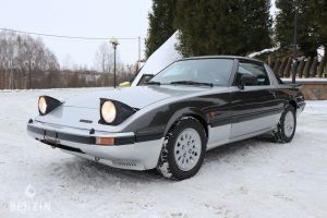 Mazda RX7 - 1984