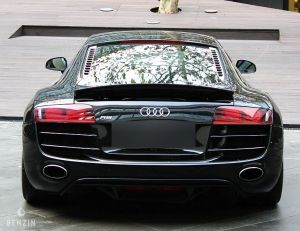 Audi R8 V10 manual - 2009
