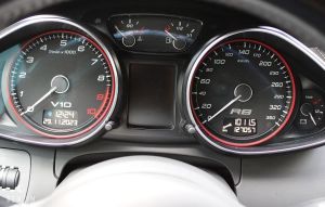 Audi R8 V10 manual - 2009