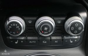 Audi R8 V10 manual - 2009