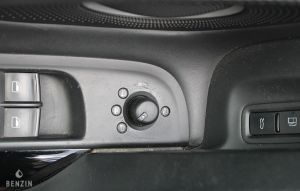 Audi R8 V10 manual - 2009