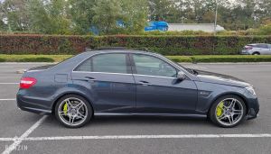 Mercedes-Benz E63 AMG - 2010