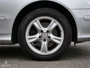 Mercedes-Benz CLK 320 - 2002