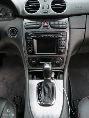 Mercedes-Benz CLK 320 - 2002