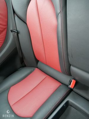 Mercedes-Benz CLK 320 - 2002