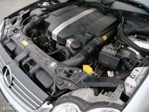 Mercedes-Benz CLK 320 - 2002