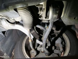 Mercedes-Benz CLK 320 - 2002